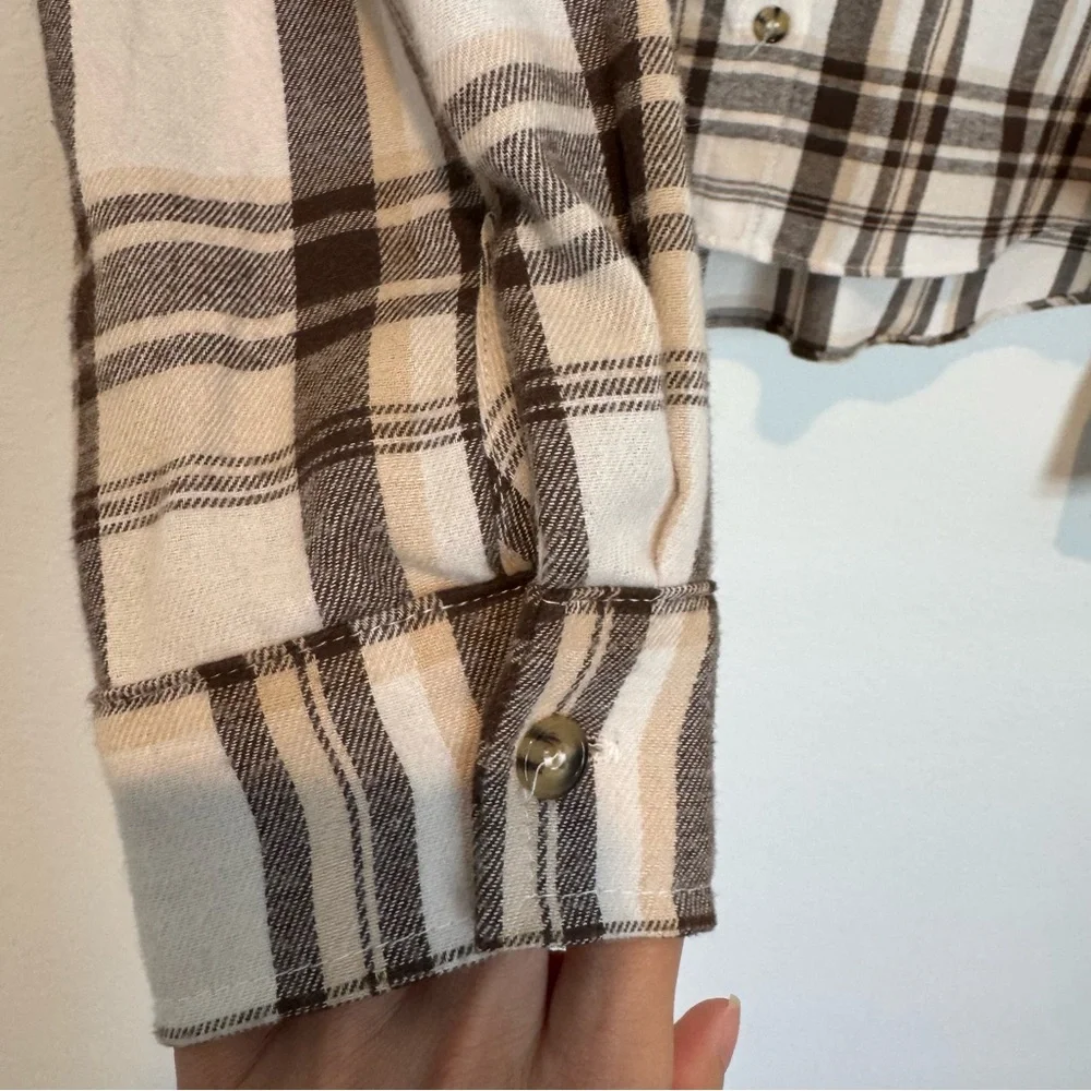 Moa Moa Brown Plaid Long Sleeve Cropped Shirt - Picture 3 of 6